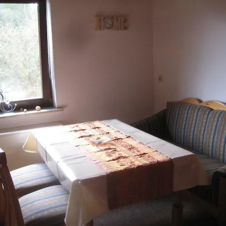 Ferienhaus Leo *